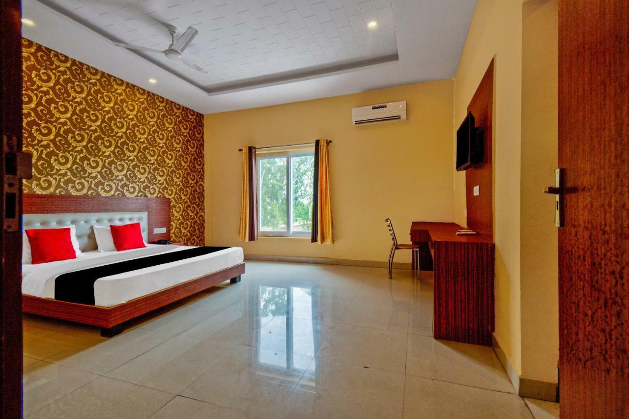 Capital O 40833 Maharaja Hotel & Restaurant Kashipur Zewnętrze zdjęcie